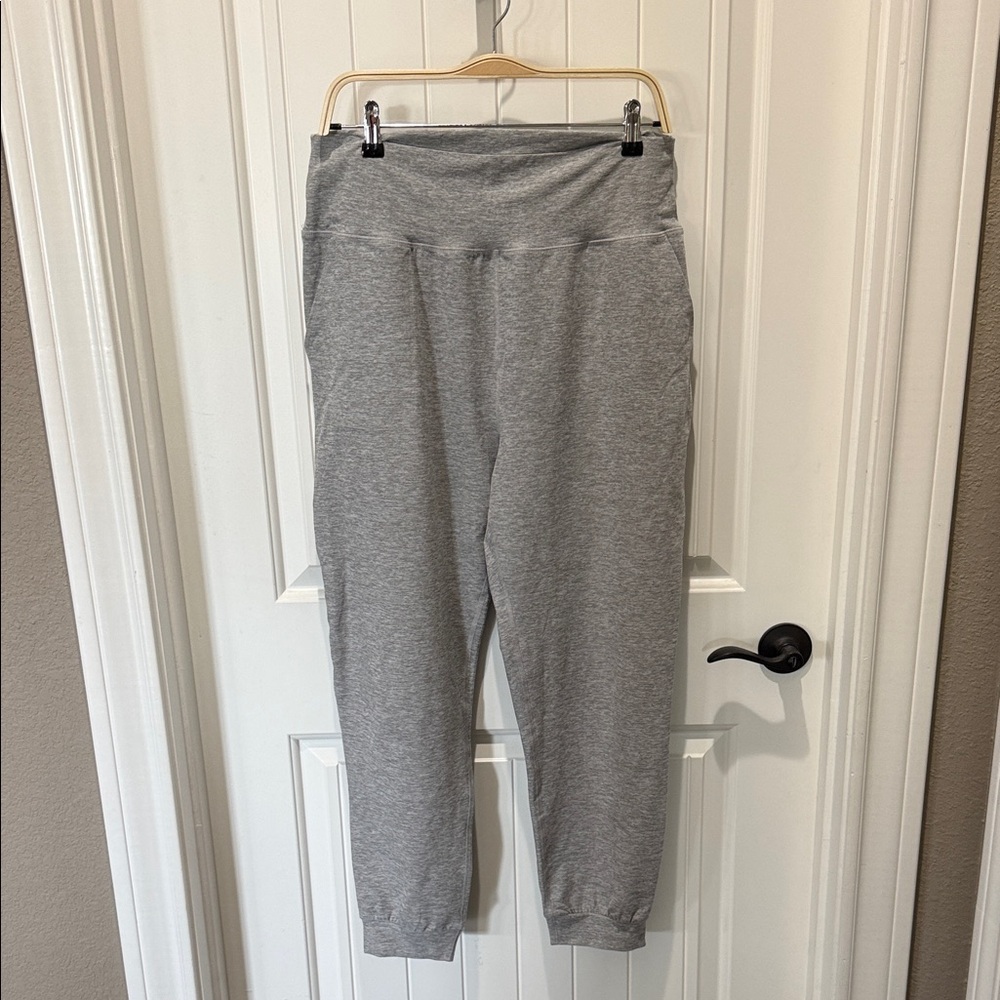 Beyond Yoga Heather Gray high waisted joggers